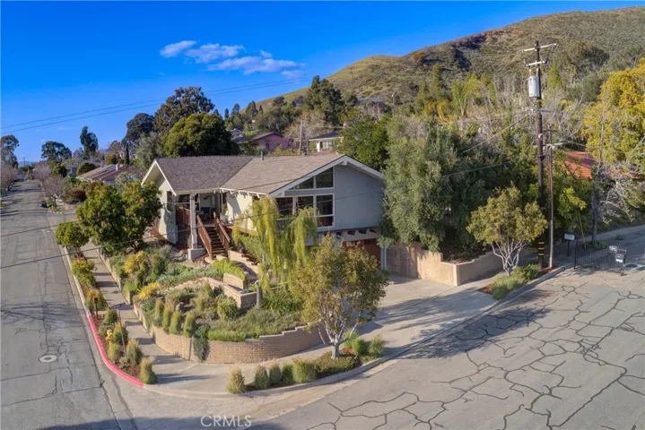 2490 Parkland Terrace, San Luis Obispo, California 93401