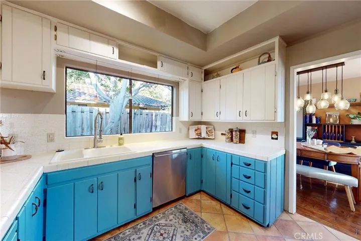 2490 Parkland Terrace, San Luis Obispo, California 93401