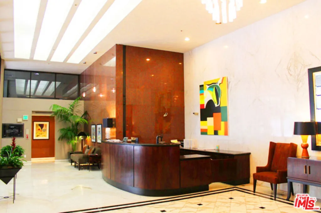 880 W 1st Street 524, Los Angeles, California 90012 home-pic-4