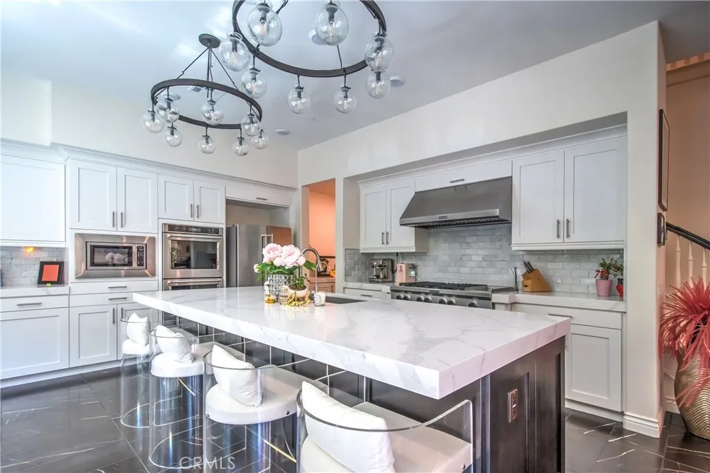 116 Wanderer, Irvine, California 92618 home-pic-32