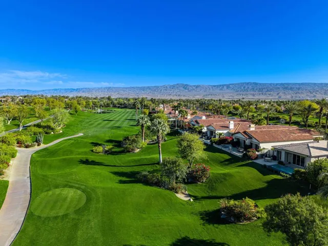 ARROYO-18 FAIRWAY