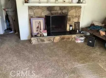 3634 Ferndale Ave Living Room