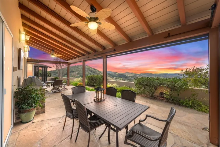 45250 Tomasito Circle, Temecula, California 92590