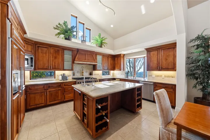 Amazing Kitchen!