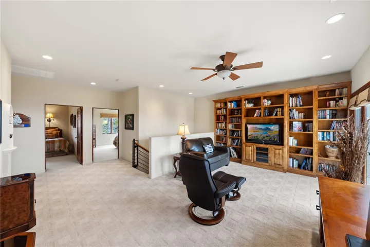Upstairs Loft/Library