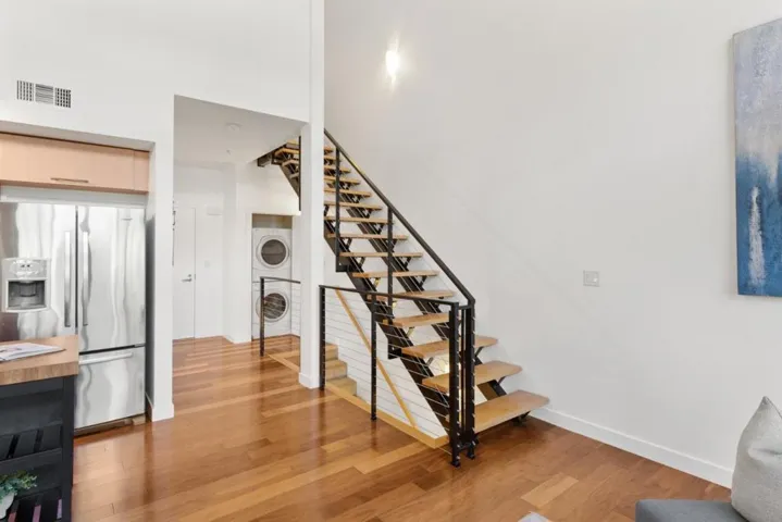 88 Bush Street 2107, San Jose, California 95126