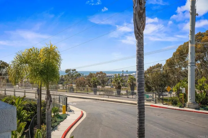 795 Harbor Cliff Way 201, Oceanside, California 92054
