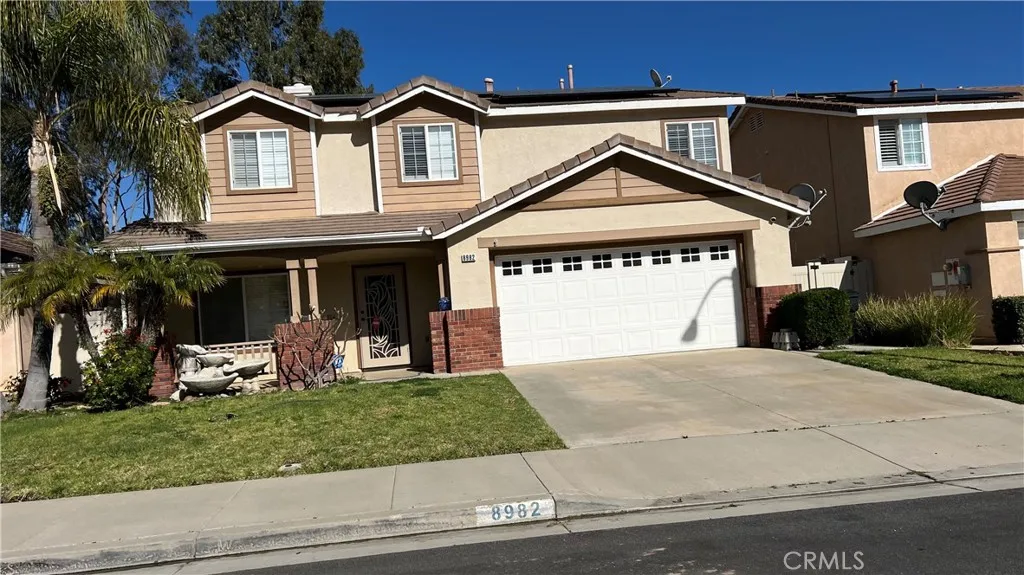 8982 Dahlia Drive, Corona, California 92883, 4 Bedrooms Bedrooms, ,3 BathroomsBathrooms,Residential,For Sale,Dahlia,CV25062084