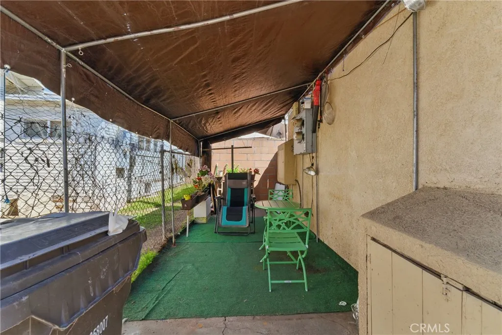 183 E Pleasant Street, Long Beach, California 90805 home-pic-26