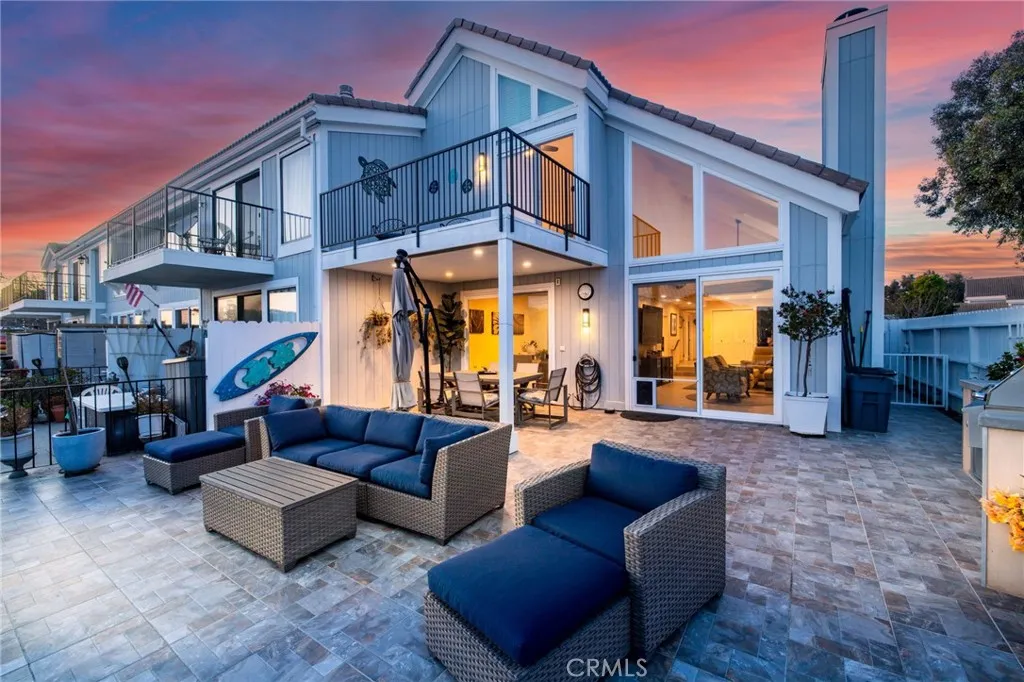 16140 Tortola Circle, Huntington Beach, California 92649 home-pic-22