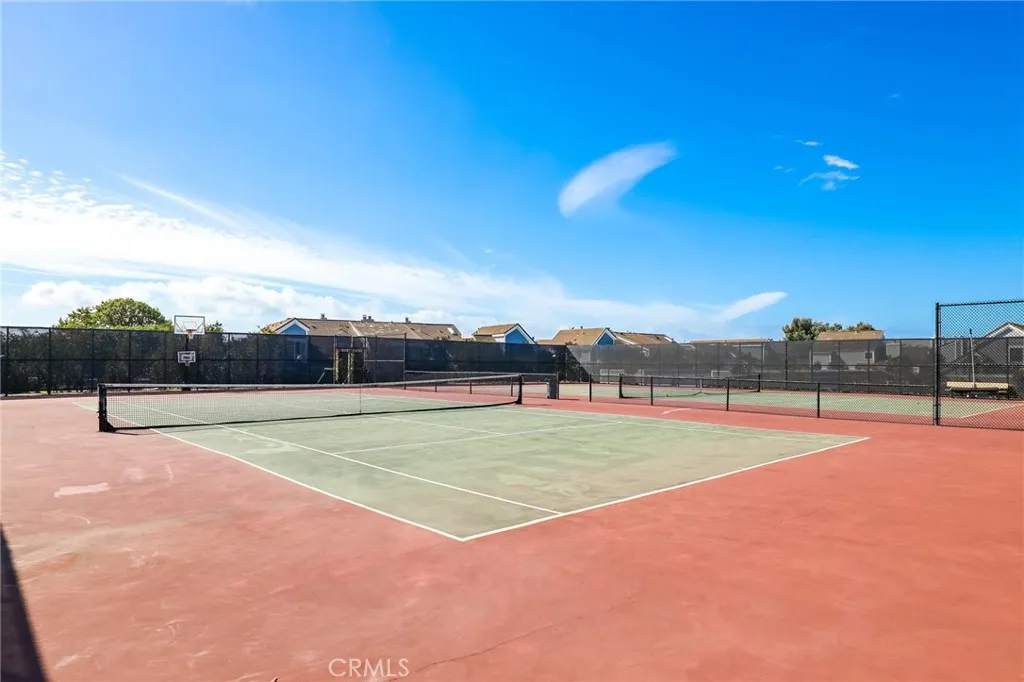 16140 Tortola Circle, Huntington Beach, California 92649 home-pic-39