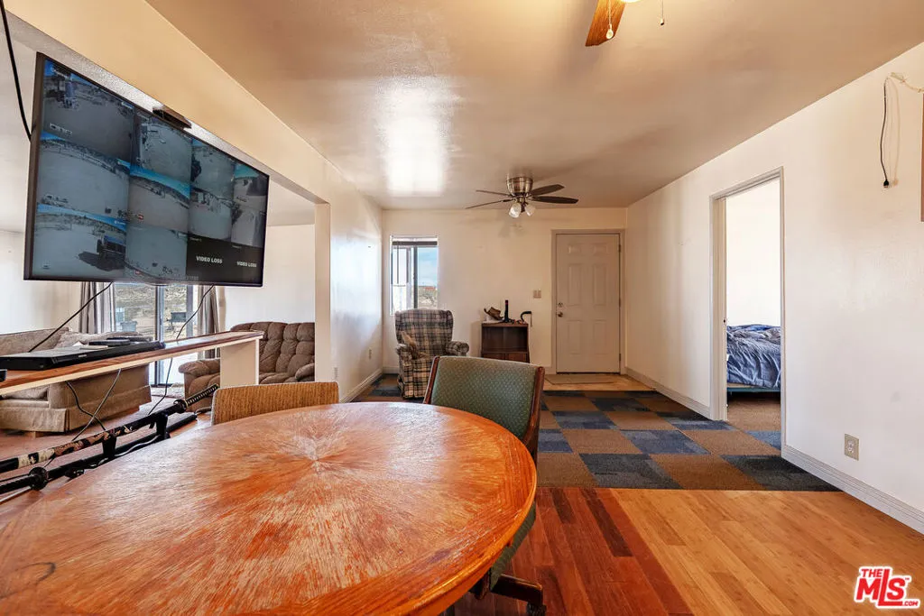 52020 Joshua Tree Road, Johnson Valley, California 92285 home-pic-11