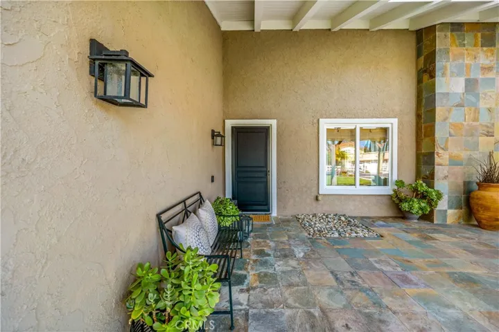 40820 Via Los Altos, Temecula, California 92591