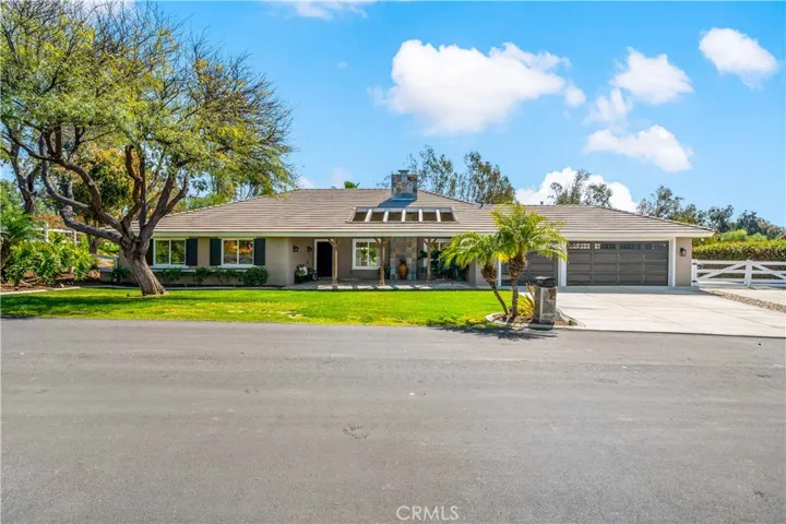 40820 Via Los Altos, Temecula, California 92591