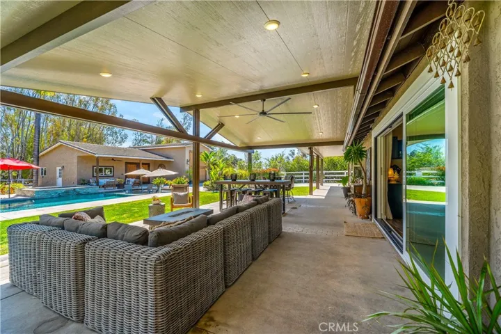 40820 Via Los Altos, Temecula, California 92591
