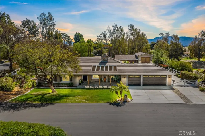 40820 Via Los Altos, Temecula, California 92591
