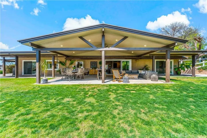 40820 Via Los Altos, Temecula, California 92591