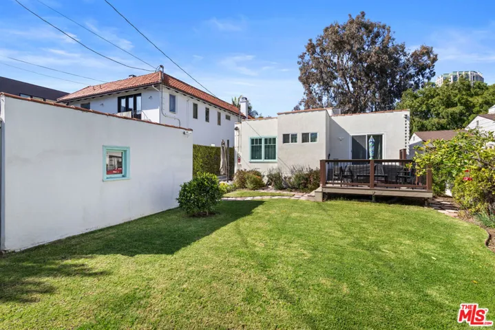 10624 Rochester Avenue, Los Angeles, California 90024