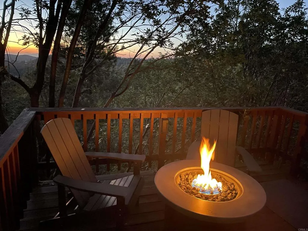 1360 Montreal Drive, Lake Arrowhead, California 92352 home-pic-27