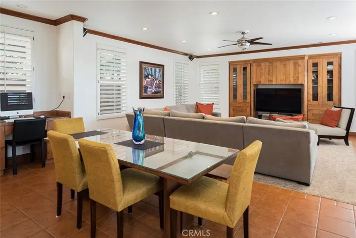 2 Viola, Irvine, California 92620