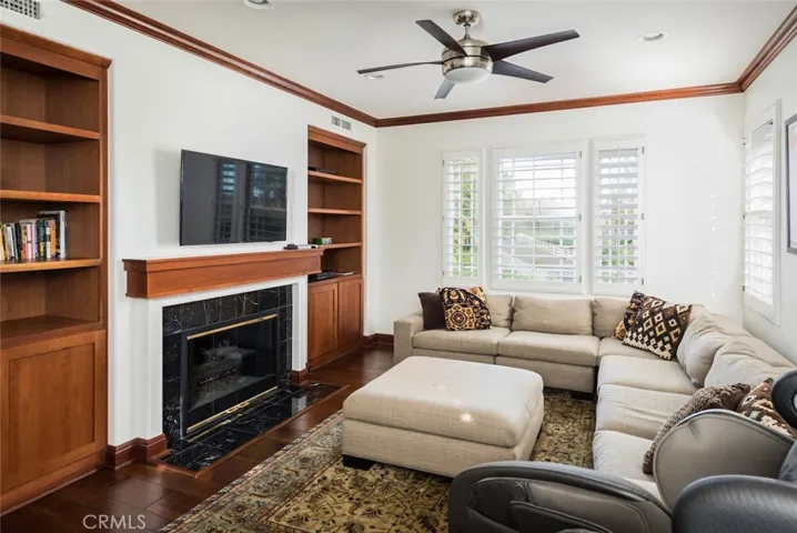 2 Viola, Irvine, California 92620