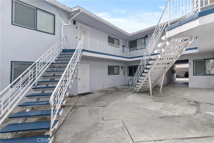117 S Ivy Avenue A, Monrovia, California 91016