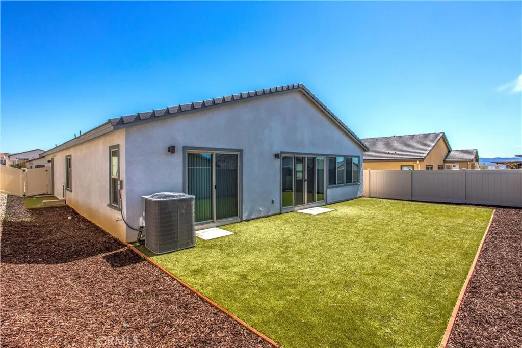 1567 Park Haven Drive, Beaumont, California 92223 home-pic-15