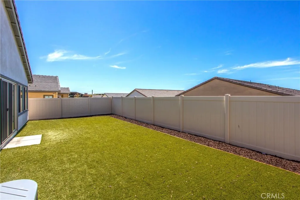 1567 Park Haven Drive, Beaumont, California 92223 home-pic-17