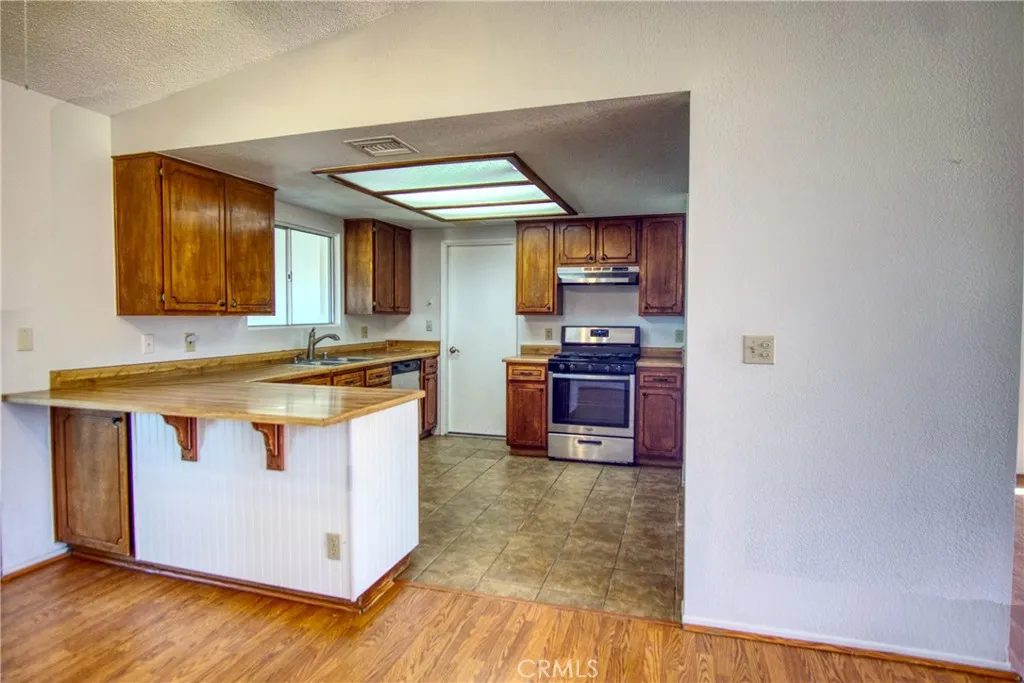 4818 Round Up Road, 29 Palms, California 92277 home-pic-10