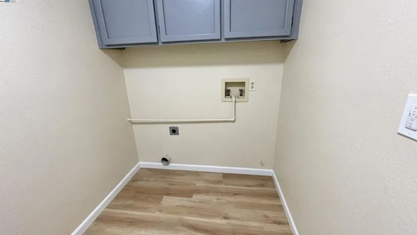 3843 Gregory Way, Stockton, California 95209-5019