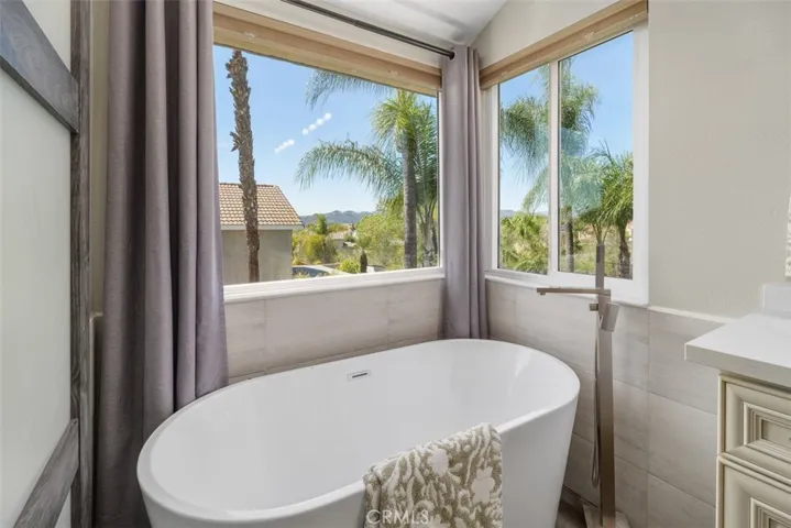 39545 Copper Craft Drive, Murrieta, California 92562