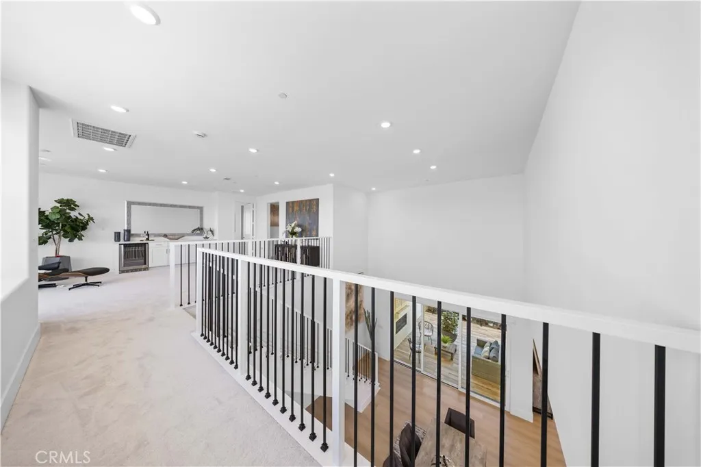 254 Sora, Irvine, California 92618 home-pic-35