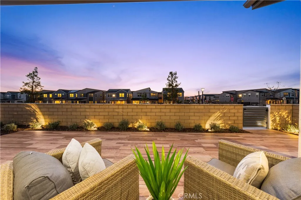 254 Sora, Irvine, California 92618 home-pic-2
