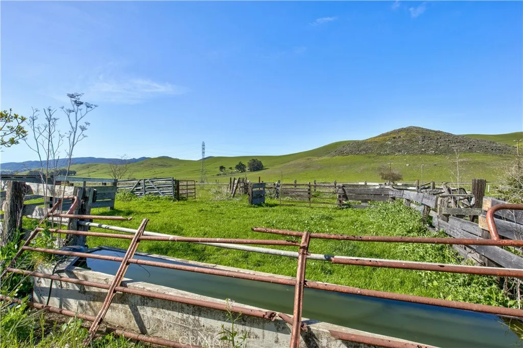 1498 O'connor Way, San Luis Obispo, California 93405 home-pic-32