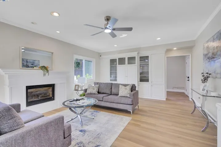 317 Deerpark Ct, Walnut Creek, California 94598