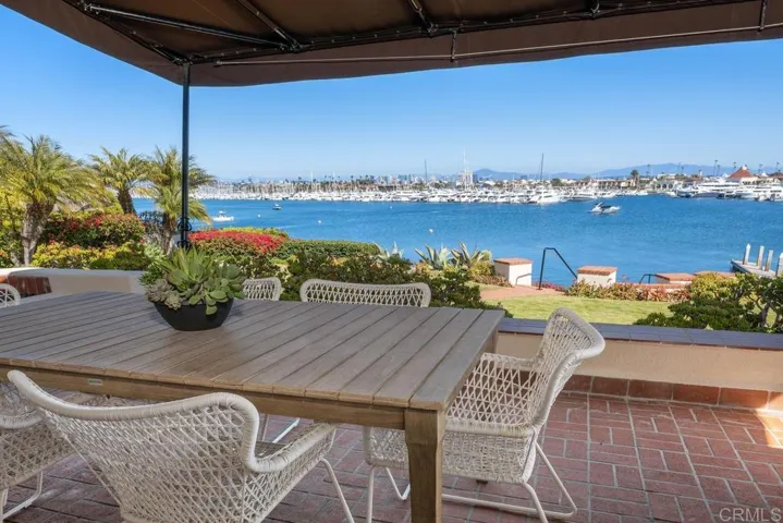 2900 Nichols Street, San Diego, California 92106