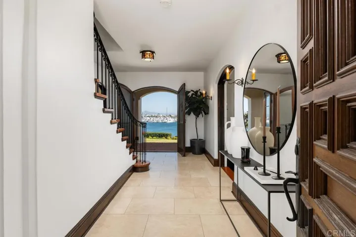 2900 Nichols Street, San Diego, California 92106
