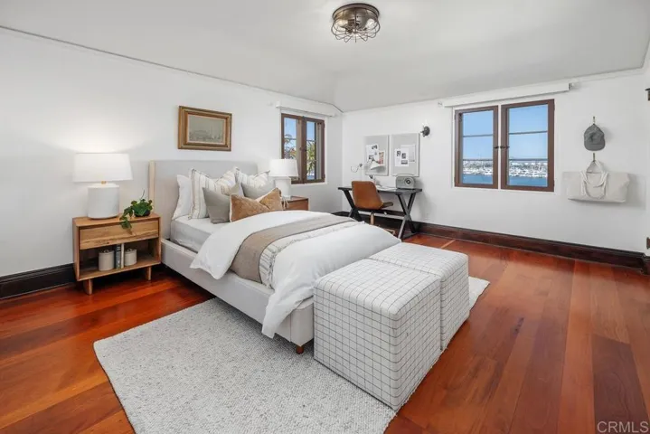2900 Nichols Street, San Diego, California 92106