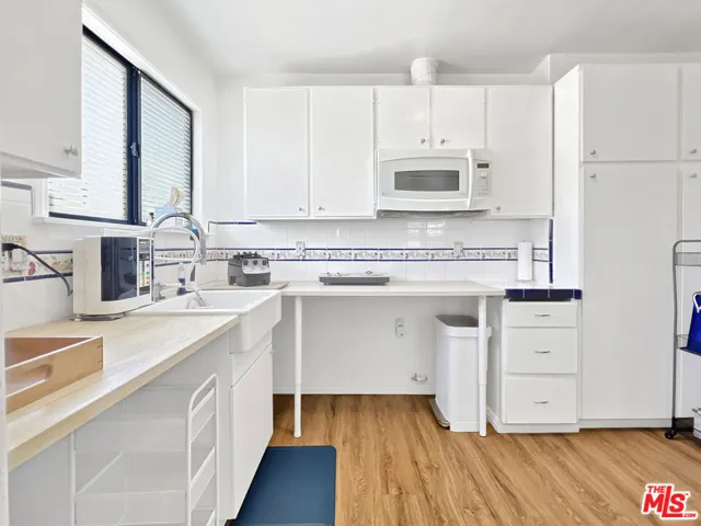 3732 Beethoven Street, Los Angeles, California 90066