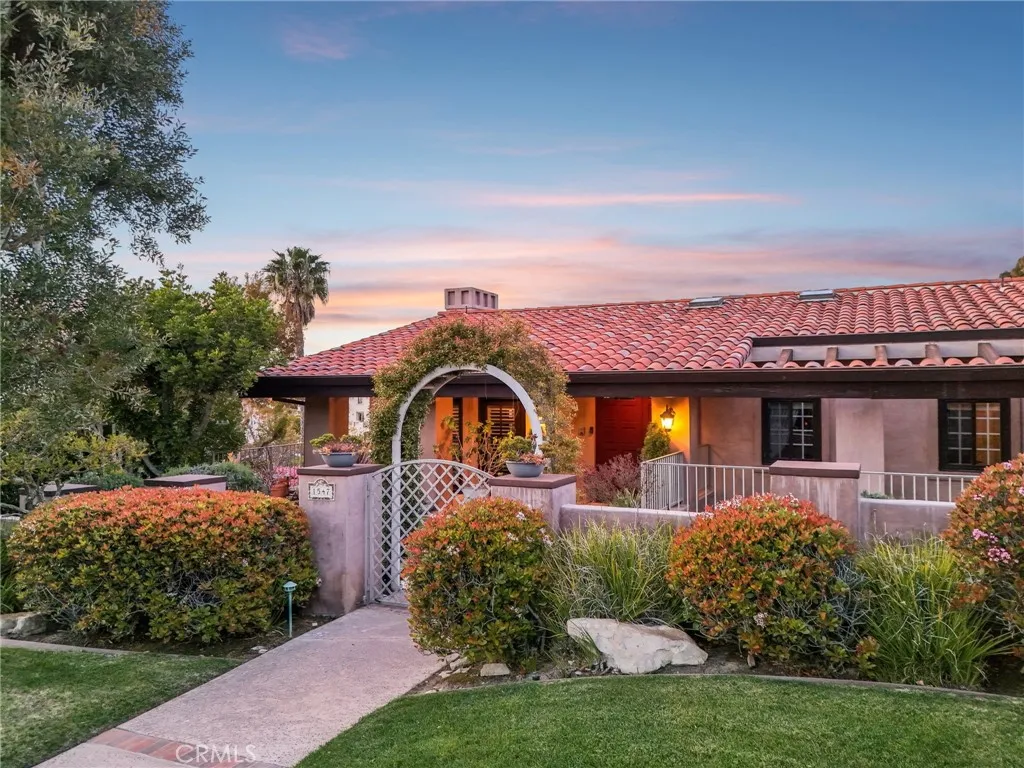 1547 Via Coronel, Palos Verdes Estates, California 90274 home-pic-0