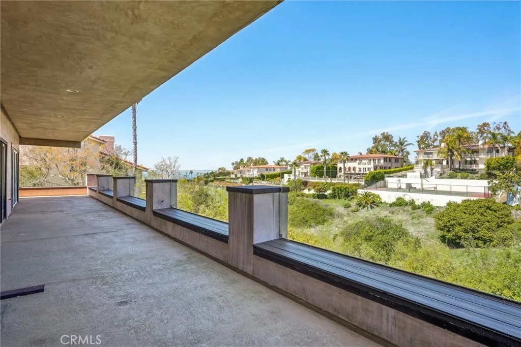 1547 Via Coronel, Palos Verdes Estates, California 90274 home-pic-41