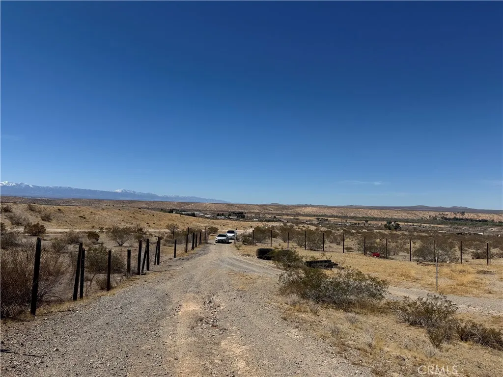 15026 Swan Lane, Oro Grande, California 92368 home-pic-11
