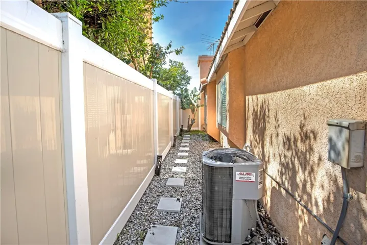 Sideyard