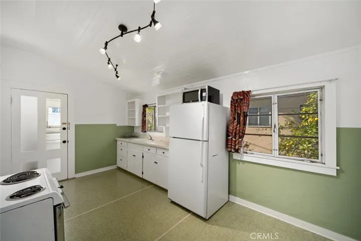 863 Chorro Street, San Luis Obispo, California 93401