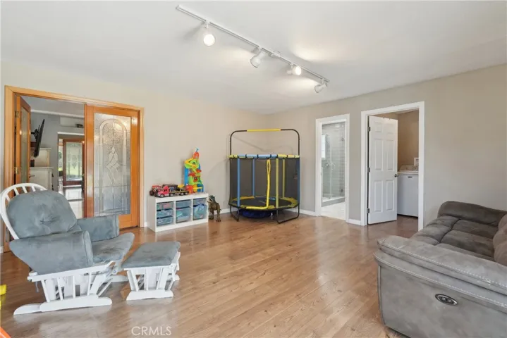 1517 W Colegrove Avenue, Montebello, California 90640