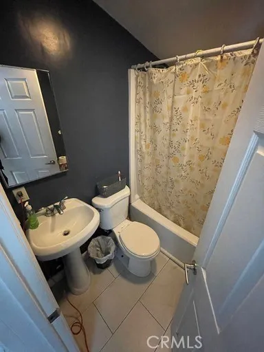 1156 Fedora Street, Los Angeles, California 90006 home-pic-1