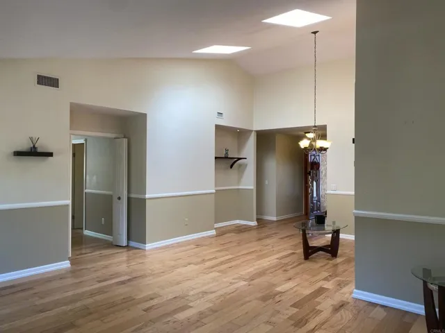 Fresh Neutral Paint