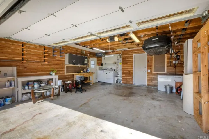 200 Calle Isabel, San Marcos, California 92069