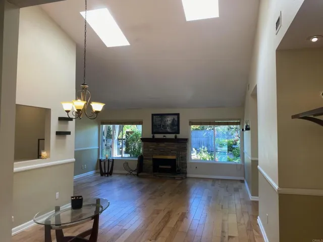 Fresh Neutral Paint