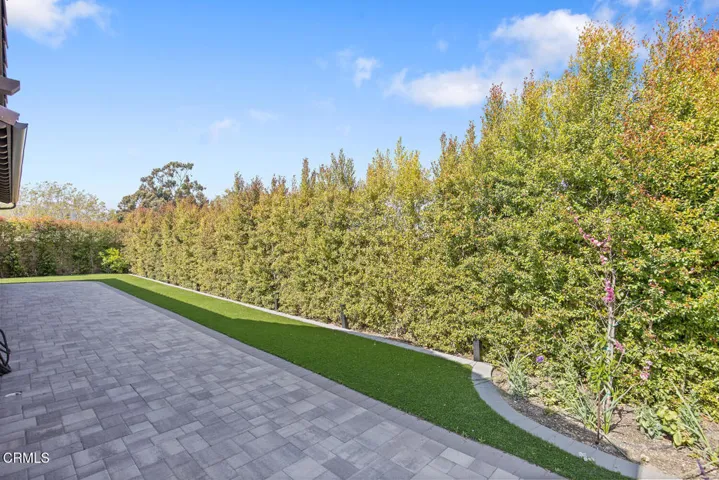 2294 Jovana Ct Camarillo CA-large-035-01